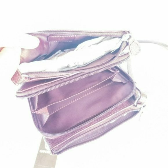 Giani Bernini Triple Zip Pebble Leather Dasher Crossbody- Wine - Picture 7 of 7